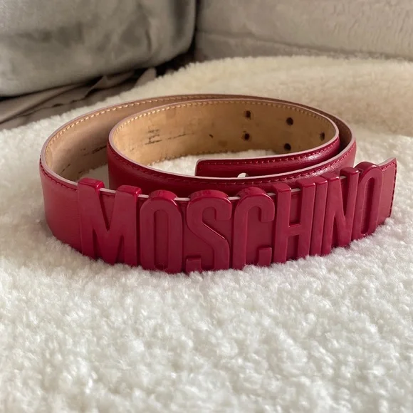 Cherry red Moschino leather belt MOSCHINO Redwall Vintage Red Leather Heart Buckle Belt Size  main image 4